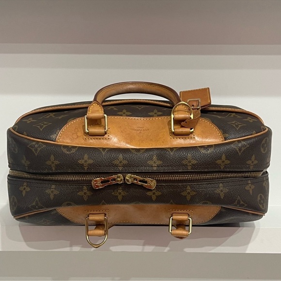 Authentic Louis Vuitton Deauville Brown Monogram Hand Bag w/COA! - Picture 9 of 14